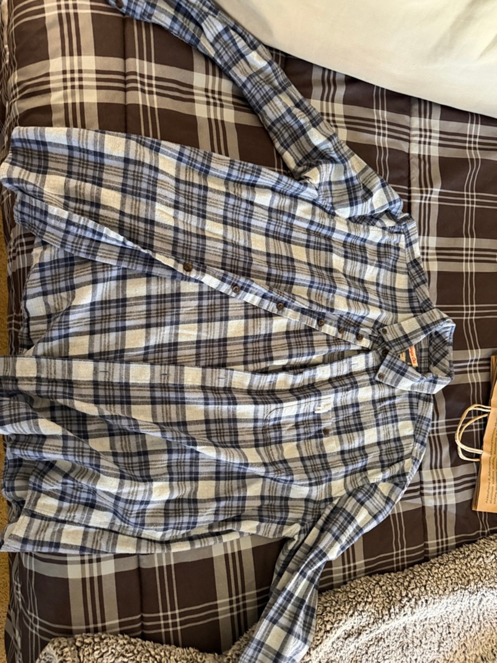 Men's Blue & White Plaid Button-Down Shirt - Casual Long Sleeve